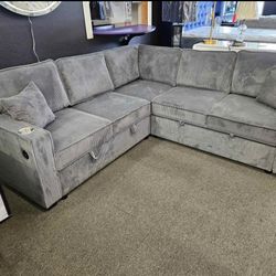 New Sleeper Sectional Couch with USB & Storage! Includes Free Delivery 🚚!