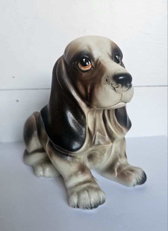 Vintage, Bassett Hound Planter - (Napcoware/Japan)