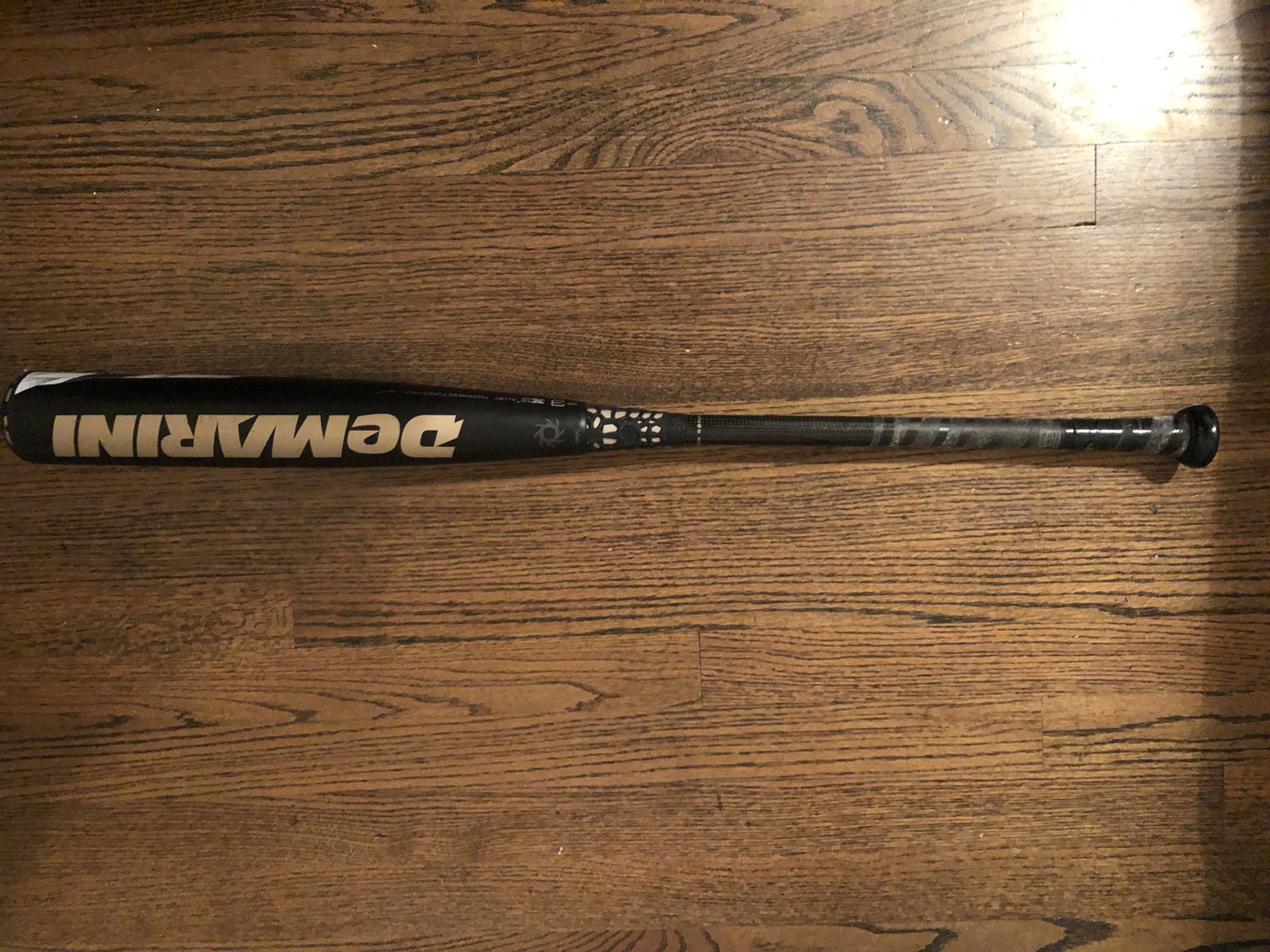 Used Demarini Voodoo Overlord 33 30 BBCOR Bat Good condition
