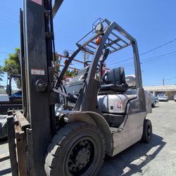 LATEST MODEL Nissan Forklift For Sale 