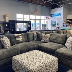 Grey Family Sectional 🩶🏡 $4,499