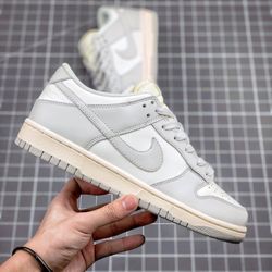 Nike  Dunk LOW"Light Bone"