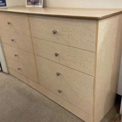 Dresser 8 Drawers / Cajonera 8 Cajones