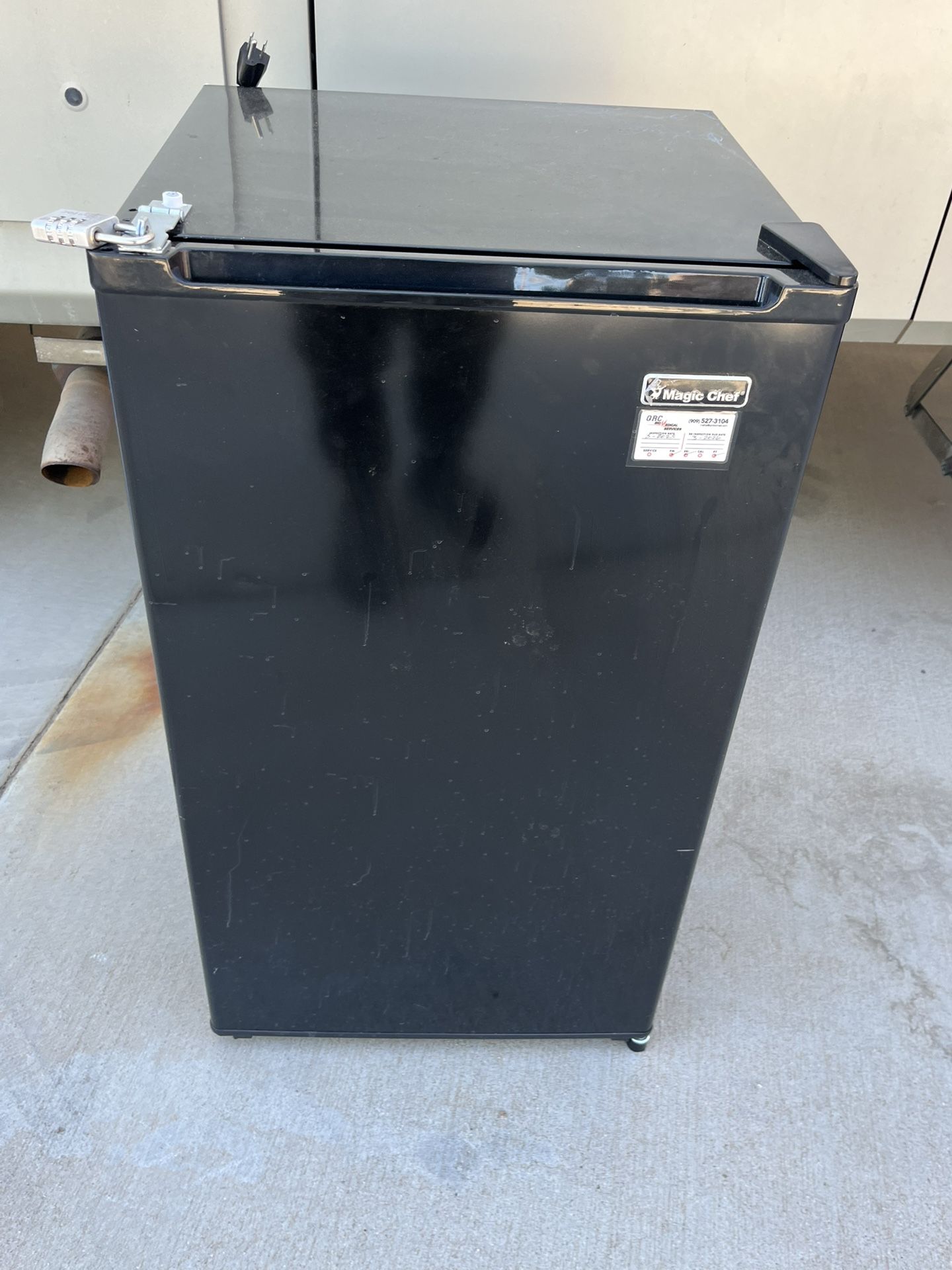 Magic Chef Refrigerator