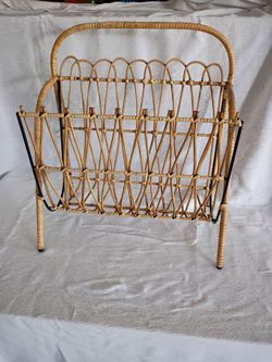 Magazine Rack
