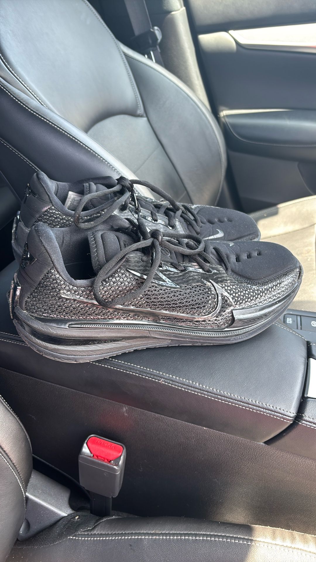 gt cut 1 triple black size 11