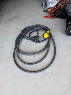 Rv hookup cable 50/30 amp excellent condition