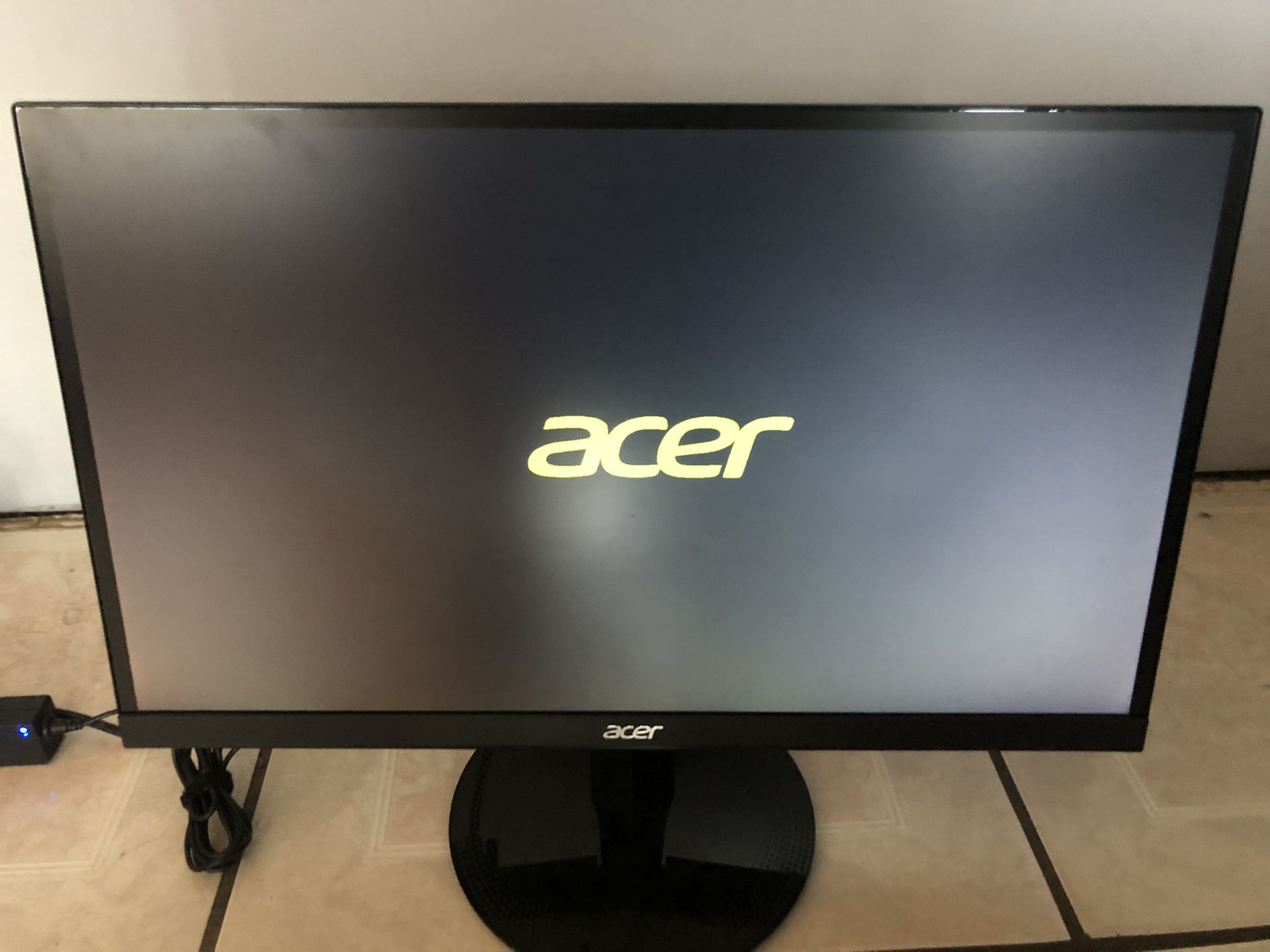 Acer 23” thin wide screen computer monitor