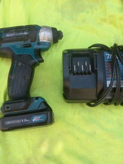 Makita lmpact 12 volts