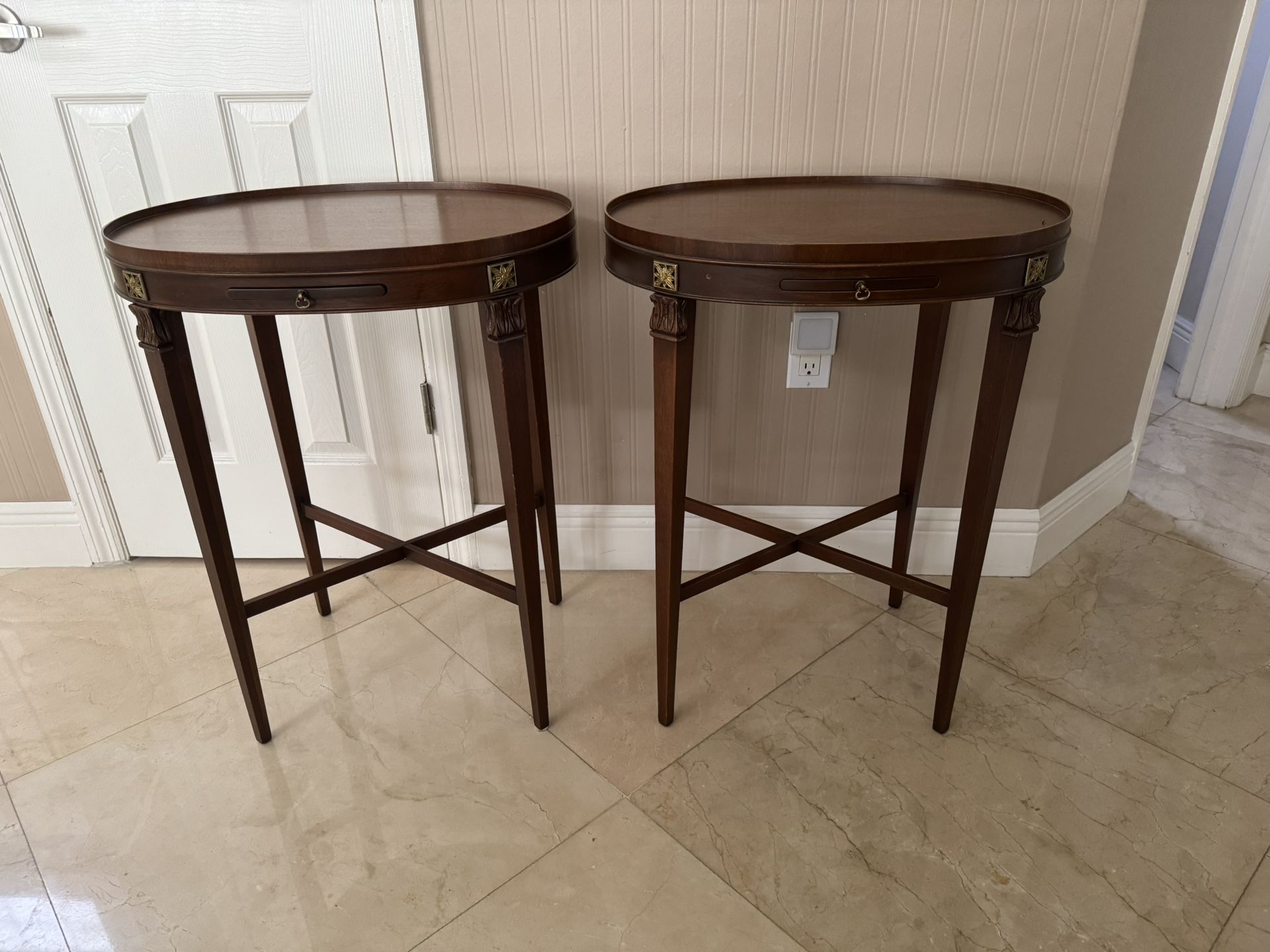 Set Of 2 Wood Antique Tables With Pull Out Tray