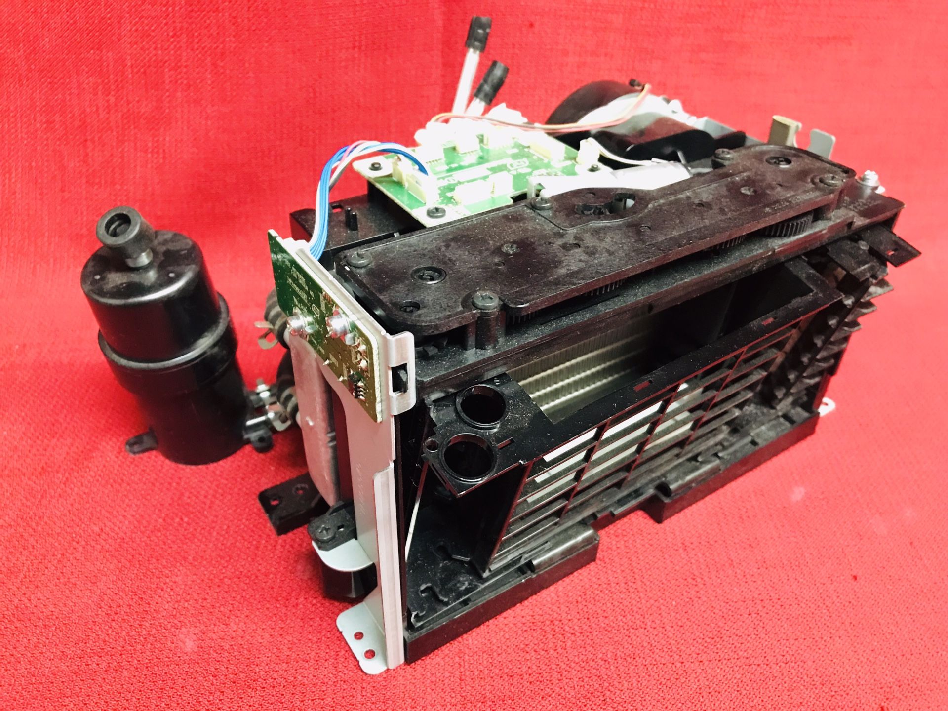 Panasonic PT-DW6300US Large Venue Projector Radiator Assembly Good condition