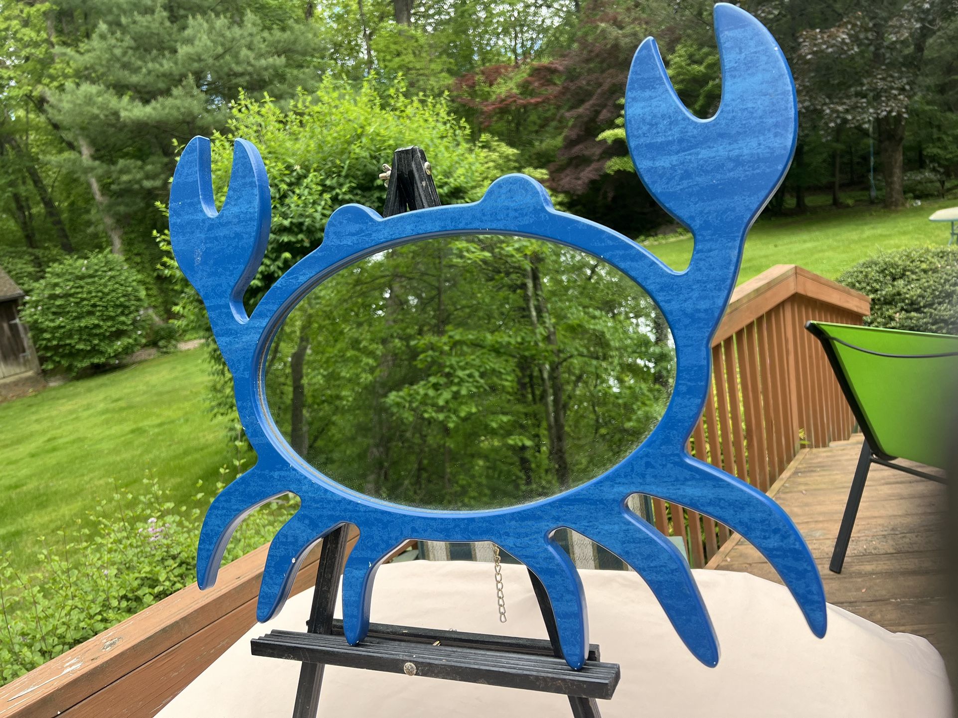 Blue Crab Irregular Accent Around Circular Inlay Mirror Home Decor