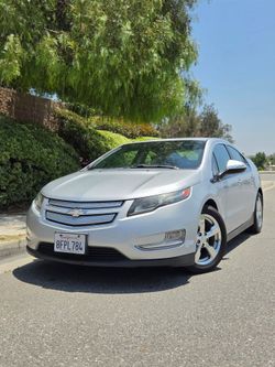 2014 CHEVY VOLT!!