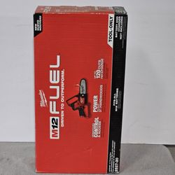 Milwaukee M12 FUEL 12V Lithium-Ion Brushless Battery 6 in. HATCHET Pruning Saw Tool-Only Brand New 