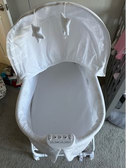 delta children bassinet