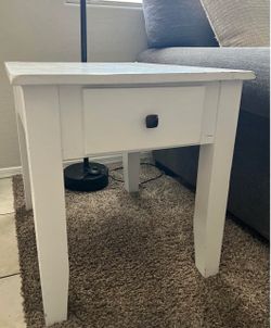 White Coffee and side table