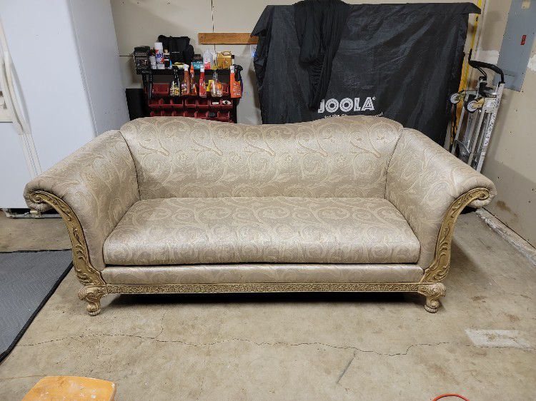 🚚 FREE DELIVERY!!! 🚚  Schnadig Victorian Emperor Sofa And Chaise Set