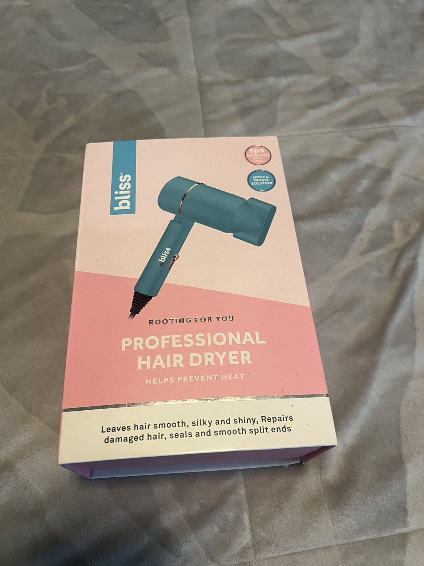 PROFESSIONAL HAIR DYER IN BOX