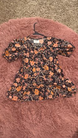 Girls dress
