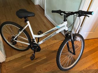 Roadmaster Peak 26" Mountain Bike