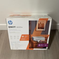 HP ENVY 6055e Printer brand new with ink
