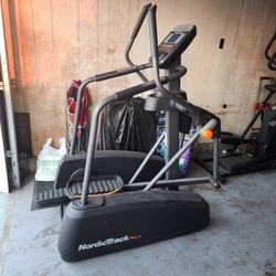 NordicTrack A.C.T. Elliptical