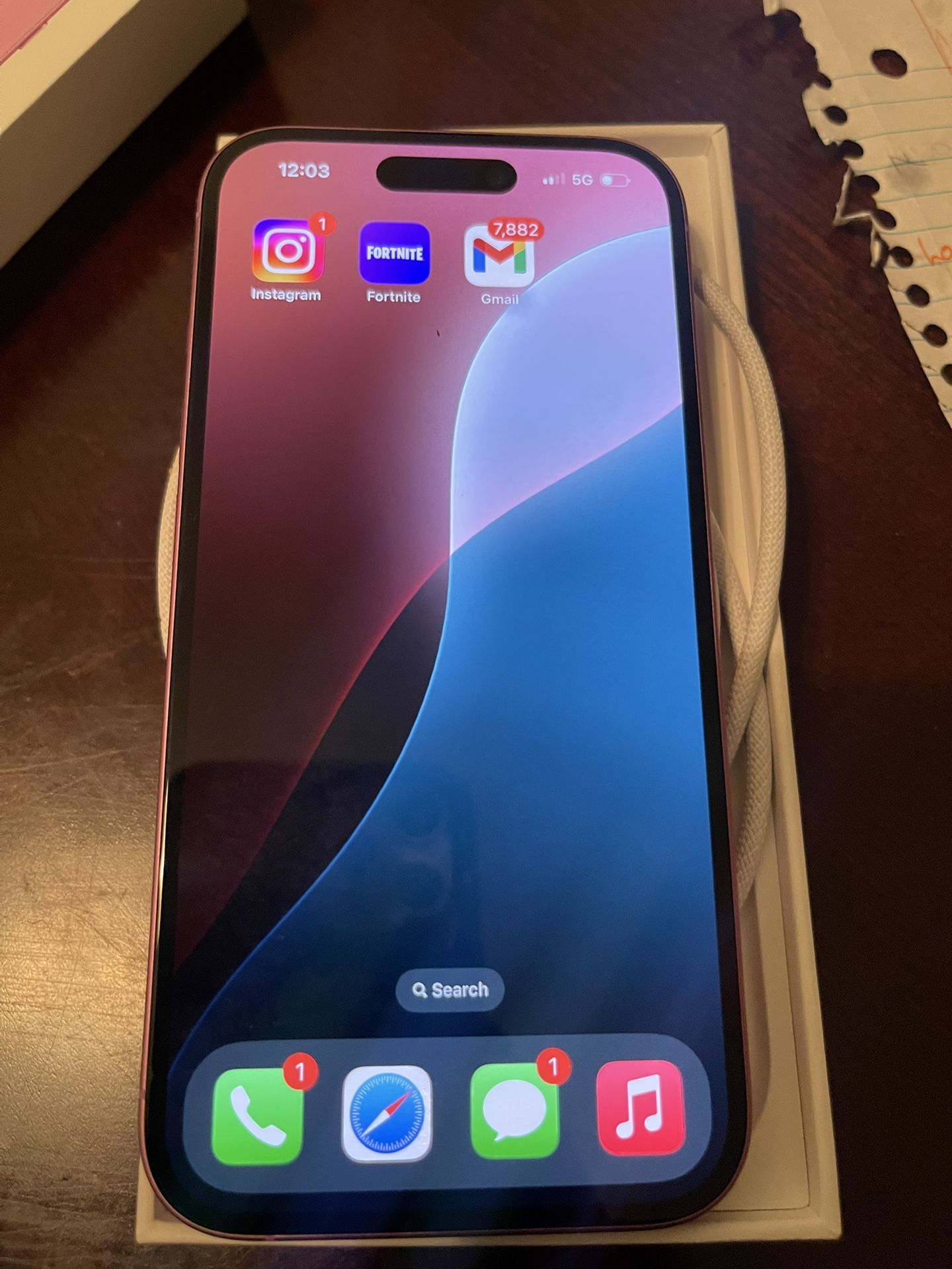 Pink Apple Iphone 16