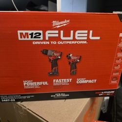 Milwaukee M12 Combo Kit Impact Driver and Hammer Drill Pick Up Concord Pinole 
