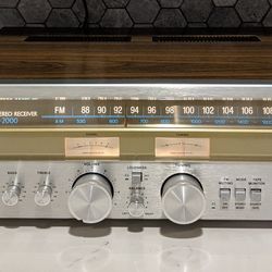 Vintage Sansui G-2000 Stereo Receiver