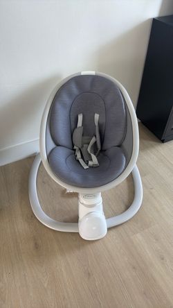 Graco baby swing