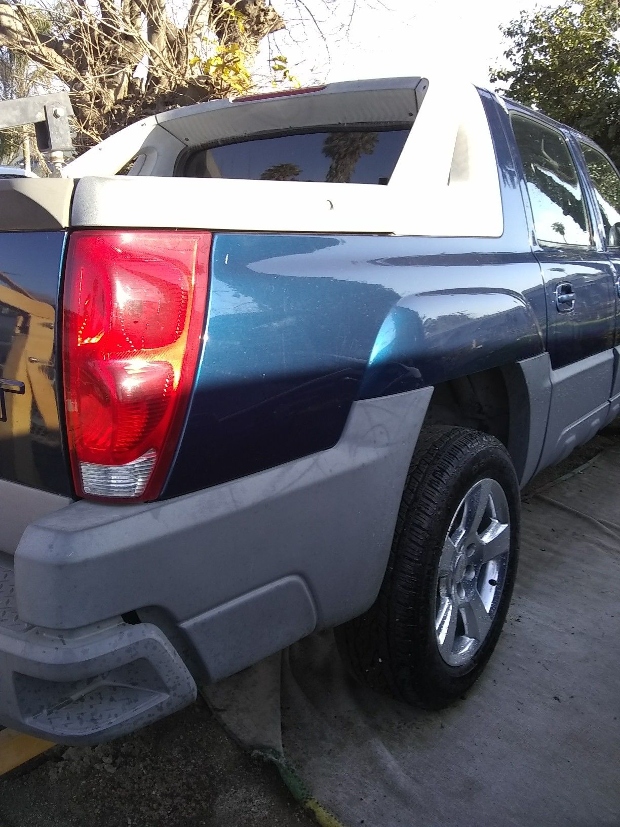 Chevy Avalanche parts