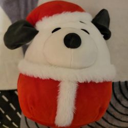 Snoopy Christmas Exclusive Squishmallow