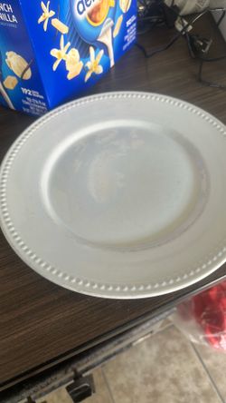 Ceramic round plates