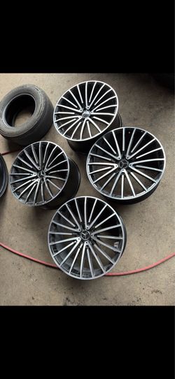 22” OEM Mercedes-Benz S580 AMG Wheels/Rims – Set of 4 – Read Description