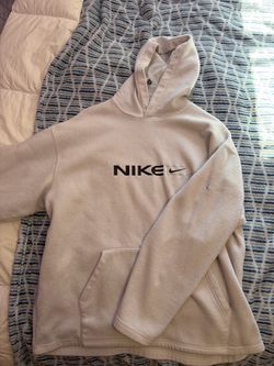2000’s nike hoodie