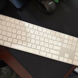 Apple Magic Keyboard w/ Numeric Pad