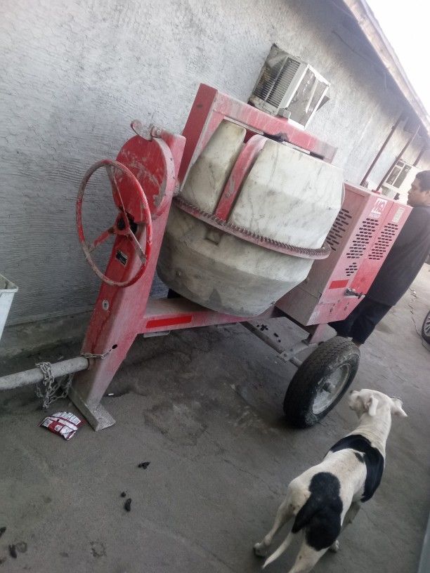 Industrial Concrete Mixer