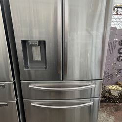 Refrigerador Samsung 4 Puertas Y Estufa LG De Gas Doble Horno 5 Quemadores 