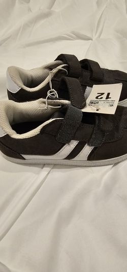 Size 12 Boys Tennis Shoes