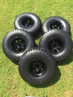 Black Wheels & BF Goodrich Tires & Rock Slide Steps