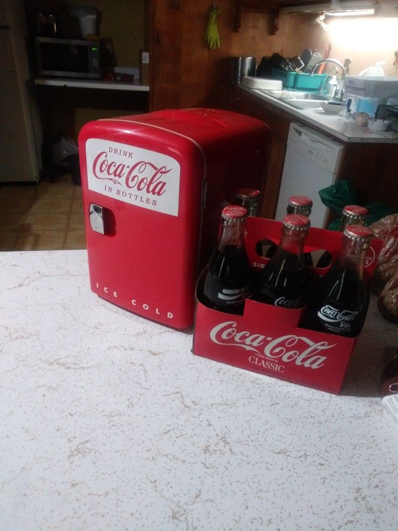 Vintage Coke Bottle And Coke Mini Fridge