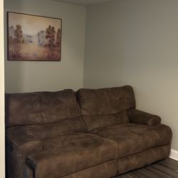 Comfortable Reclining Sofa 