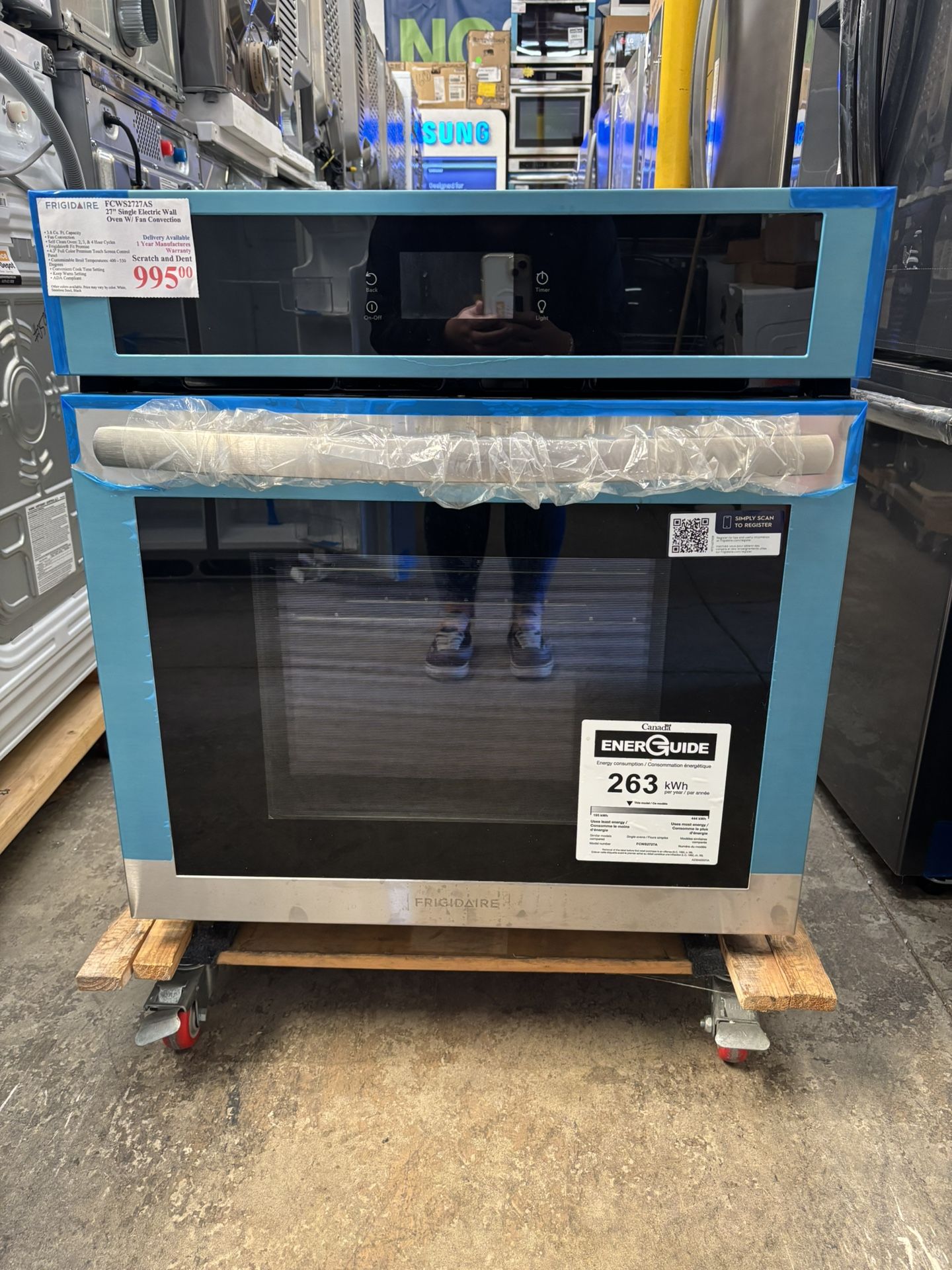 New Frigidaire 27” Single Electric Oven W/ Fan Convection