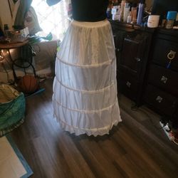 Petticoat Small 