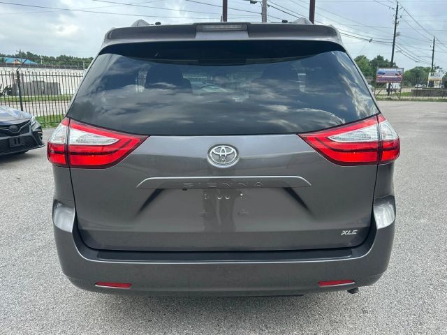 2019 Toyota Sienna