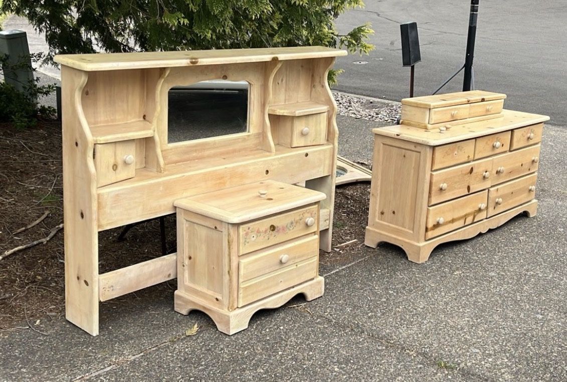 5-Piece Solid Wood Bedroom Set – Fits Queen Bed – Perfect Refurbishment Project! – $80 OBO