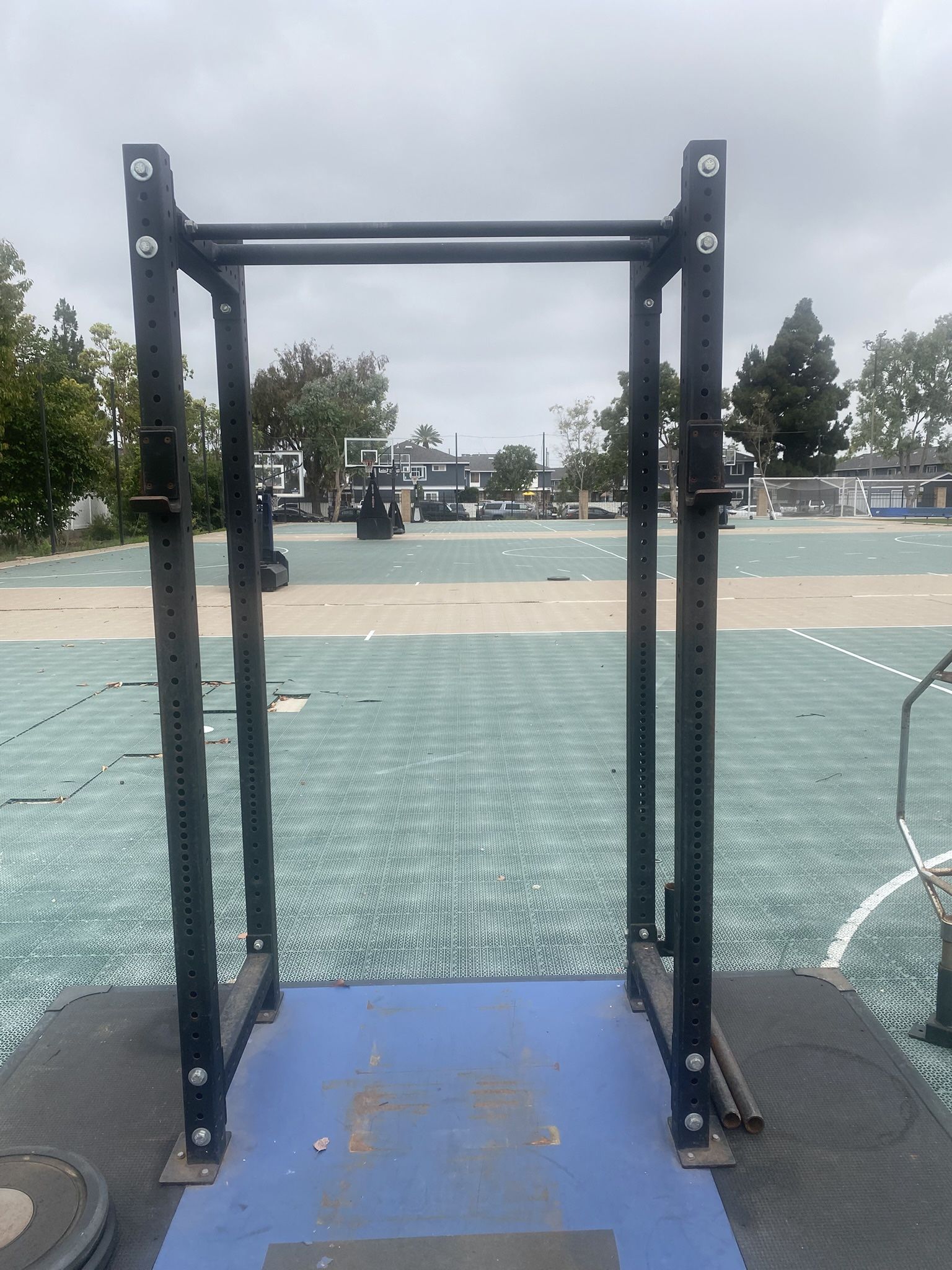 ROGUE RACK / BARBELLS / TRAP BARS / BAR HOLDERS