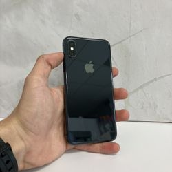 iPhone XS - Unlocked - 256GB