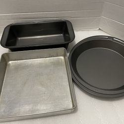 3 Baking Pans