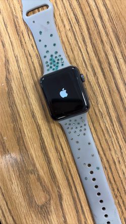 Apple Watch, Series 3, 42mm, Aluminum